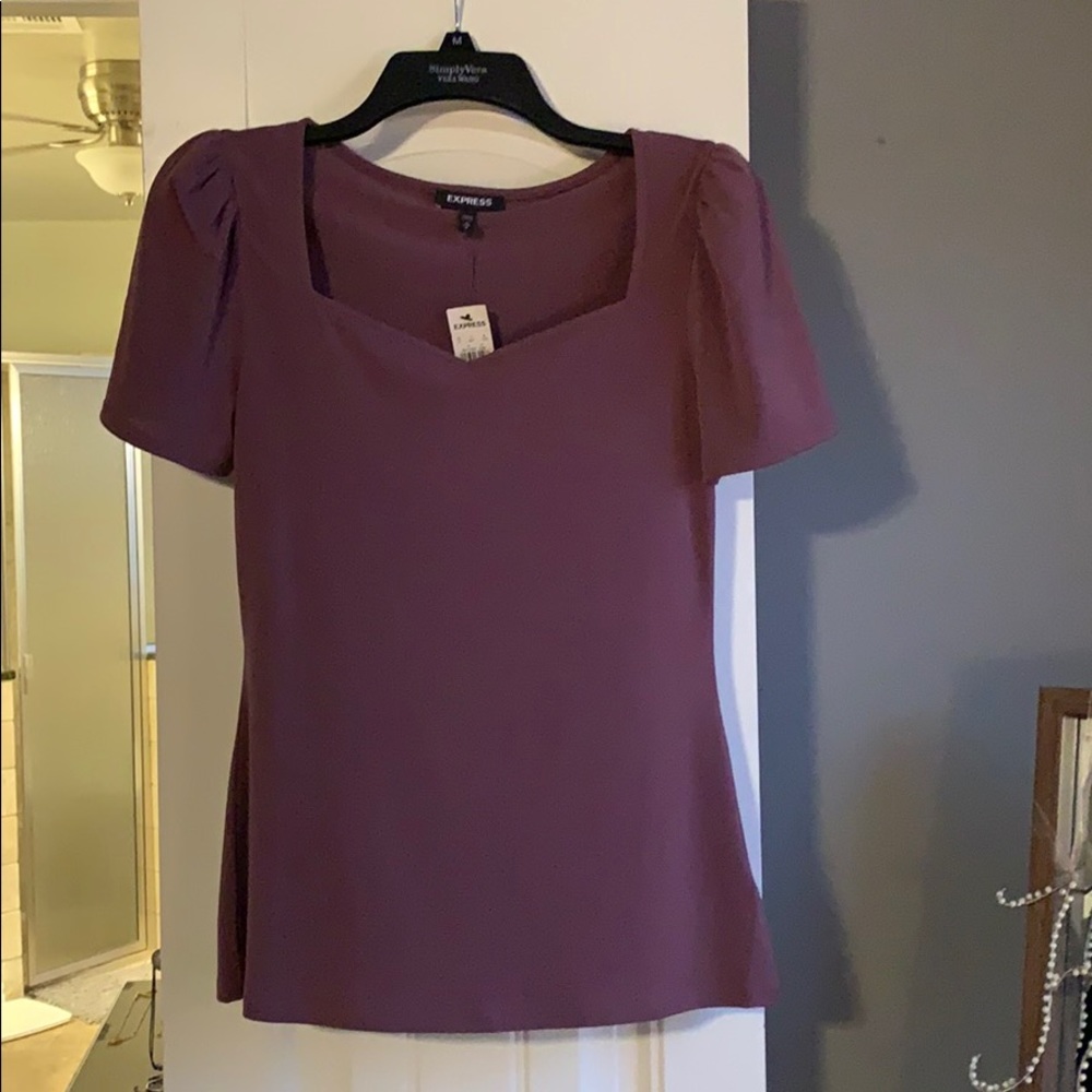 EXPRESS Top